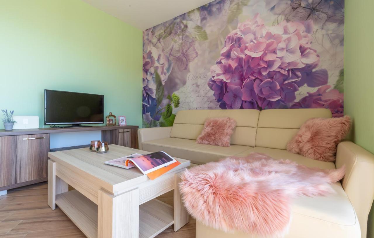 Apartamento Andela 2 Makarska Exterior foto